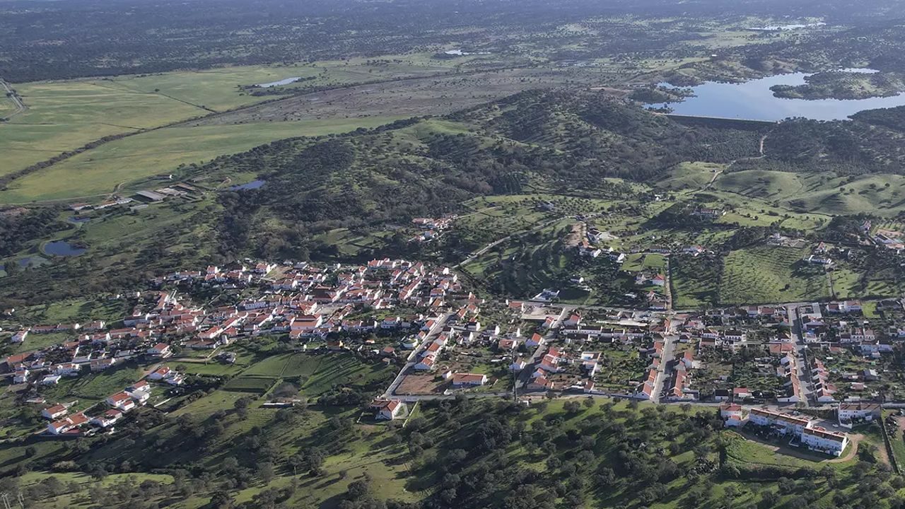 Veja o episódio sobre Montemor-o-Novo no canal Conta Lá
